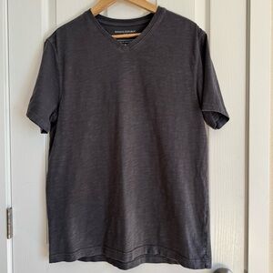 Banana Republic Vintage V-Neck Tee Gray Size Medium 100% Cotton